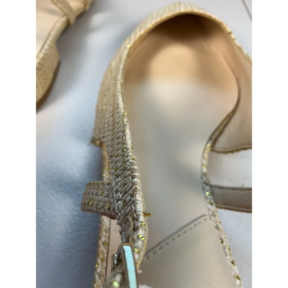 Alex Marie elegant pointed